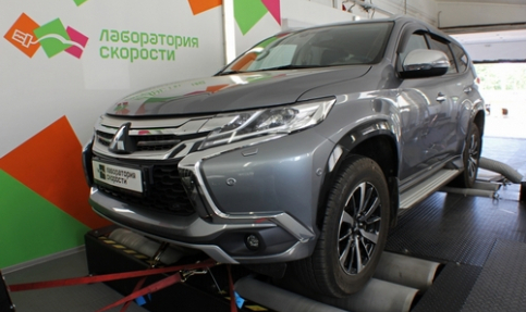 Mitsubishi Pajero Sport 3gen 2017 2.4 DI-D AT AWD