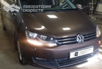 Чип-тюнинг на Volkswagen Sharan 2.0 TDI 140hp 2011 года (Фото 1)